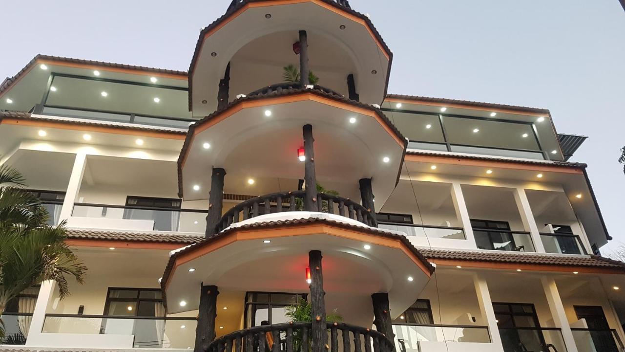 La Capannina Hotel Patong Eksteriør bilde