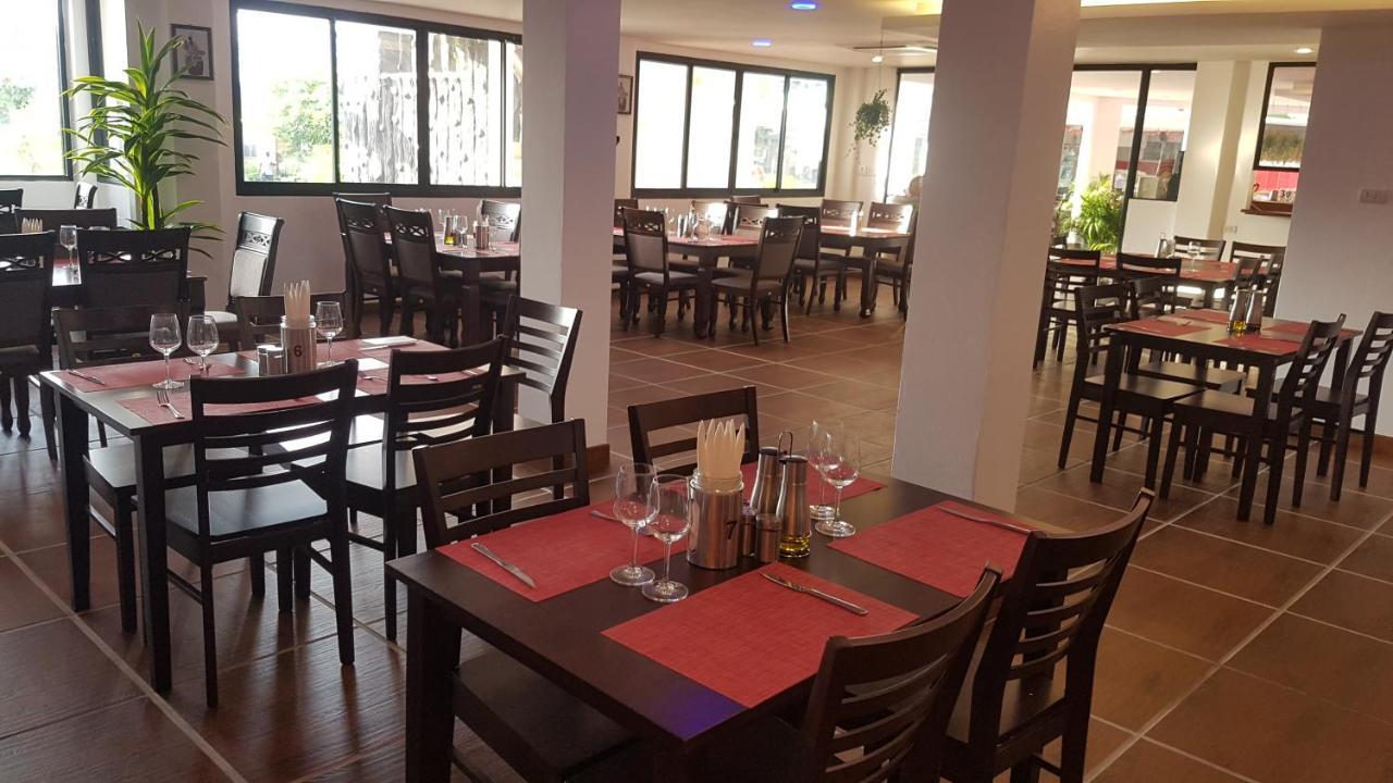 La Capannina Hotel Patong Eksteriør bilde